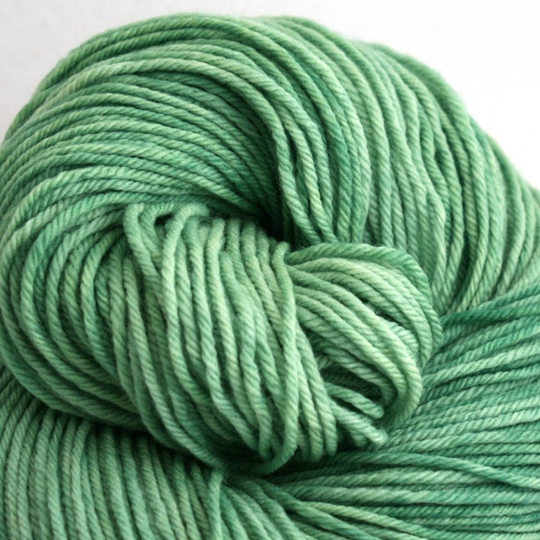 Windham 100% US Merino Hand Painted worsted weight 220 yds 201m ~4oz 113g Sea Green