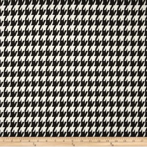Houndstooth table cloth, black and white table cloth, white and black table cloth, houndstooth print table cloth
