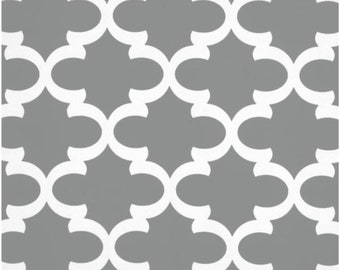 gray placemats, gray white placemats, gray fynn placemats, fynn placemats, white gray placemats, premier prints fynn placemats