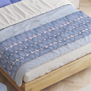 shibori sky bed runner, blue bed runner, blue white bed runner, white blue bed runner, shibori bed cover, blue shibori bed cover