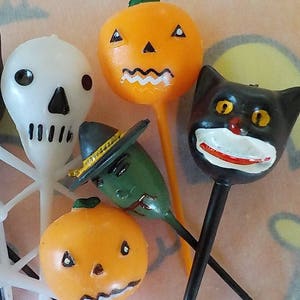 Two Each of Four Designs / Set of Eight / Halloween Cupcake Picks / Skeletons / Black Cats / Jack O' Lanterns and Witches / Retro Kitsch