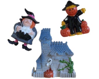 Vintage Miniatures / Scarecrow / Witch & Haunted House / Hard Painted Plastic / Scenemakers / Diorama / Collectibles / Made in Hong Kong