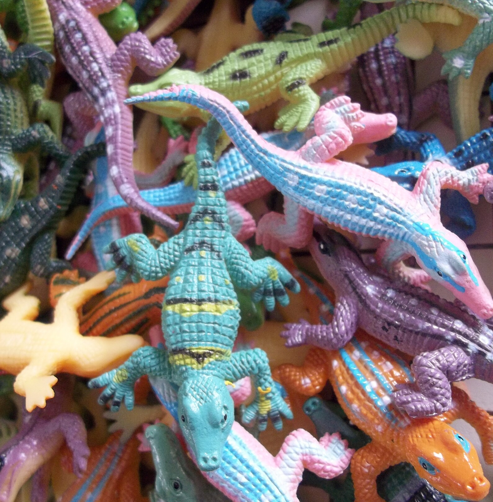 reptile toy set