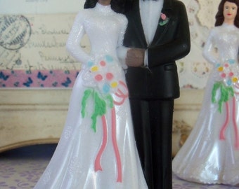 Vintage / Wedding Cake Topper / Afri-American Bride and Groom / DIY / 1970s Style