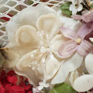 Vintage Millinery Flower Centers / Floral Pips-Peps / Pearlized Aged White / Stamen / Six Bunches of Twelve Stems / 72 Clusters image 2