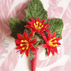 Handmade Christmas Corsage / Made with Vintage Craft Supplies / Flocked Poinsettia Flower Heads / Small Size / Velvet Poinsettia Leaves