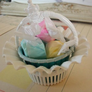 Vintage / Party Favors / Plastic Nut Cup Baskets / Set of Three / White with Clown Motif Handles / Birthday Party