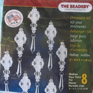 The Beadery Craft Products / Ornament Kit / 7346 / Makes 8 Ornaments