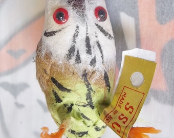 Vintage / Spun Cotton Barn Owl / Feathers / One Item / Made in Hong Kong