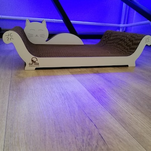 cama de gato de cartón