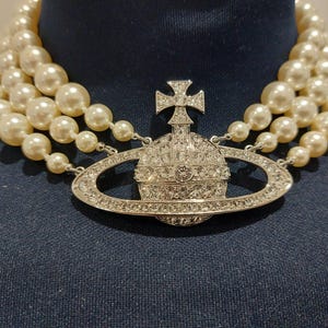 Vivienne westwood pearl necklace three row pearl bas relief choker