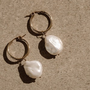Pendientes de perlas de agua dulce Nell