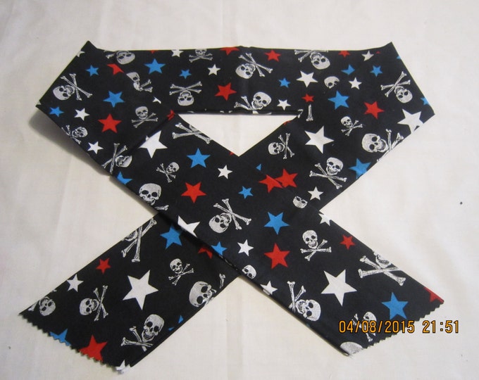 Extra Wide 3" Reusable Non-Toxic Cool Wrap / Neck Cooler  - Motorcycles/Goth - Skulls with Red & Blue Stars