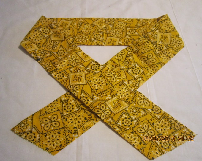 Extra Wide 3" Reusable Non-Toxic Cool Wrap / Neck Cooler  - Cowboy/Bandana/Hanky - Yellow