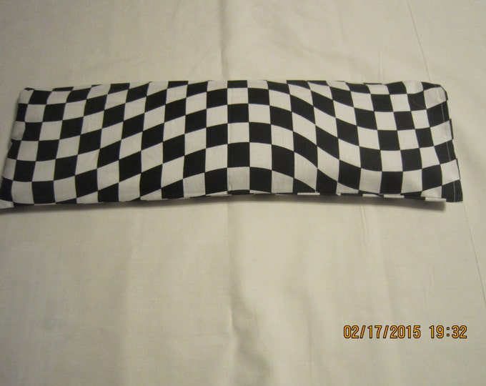 Nascar Wavy Black and White Check X-LARGE Cozy Comforts Heat and Cold Packs (Unscented or Lavender)*