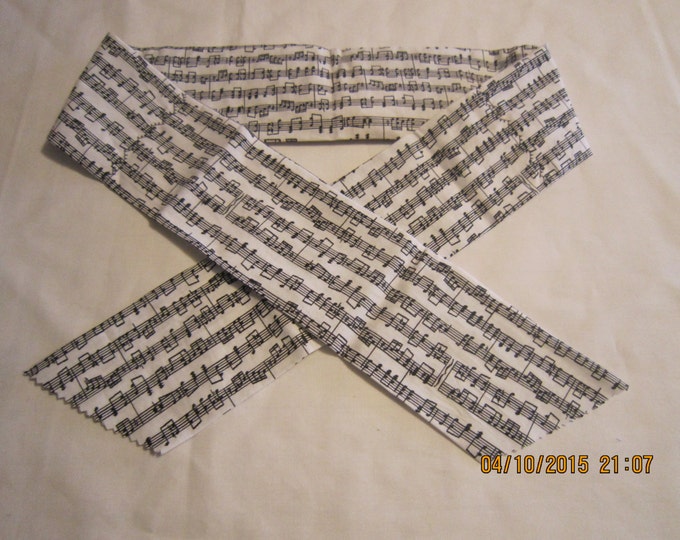 Extra Wide 3" Reusable Non-Toxic Cool Wrap / Neck Cooler  - Music - Music Notes on White