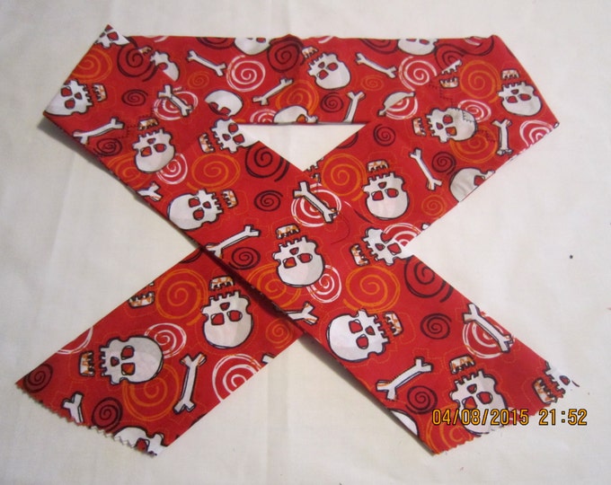 Extra Wide 3" Reusable Non-Toxic Cool Wrap / Neck Cooler  - Motorcycles/Goth - Skulls on Red - CLEARANCE