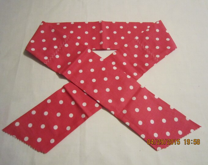 Extra Wide 3" Reusable Non-Toxic Cool Wrap / Neck Cooler  - Medium Polka Dots - Pink