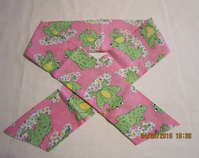 Extra Wide 3" Reusable Non-Toxic Cool Wrap / Neck Cooler  - Animal Prints - Frogs - Pink