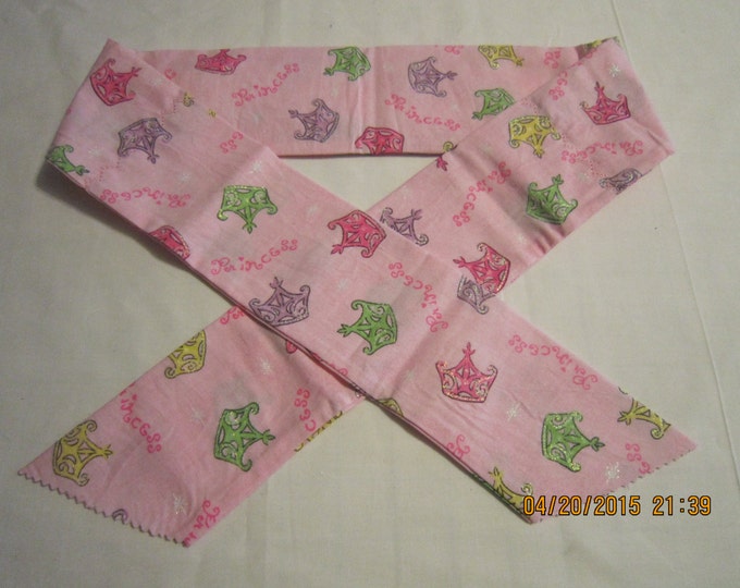 Extra Wide 3" Reusable Non-Toxic Cool Wrap / Neck Cooler  - Kids Prints - Girls - Princess Crowns on Pink