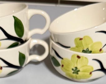 Set of 4 Joni China Dixie Dogwood Coffee Tea Flat Cup Mugs