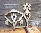 Vintage metal Decorative metal Architectural Garden Salvage Fretwork Shabby m110717fm