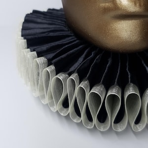 Black Elizabethan ruff and cuffs - custom order