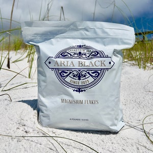 Zechstein Magnesium Flakes: Natural Bath Soak for Muscle Relief