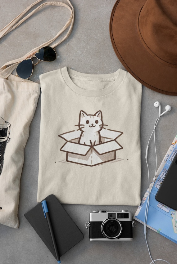 Cardboard Cat Shirt – Minimalist Funny Cat Tee – Cute Cat Mom Gift – Quirky Cat Lover T-Shirt with Box Design