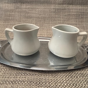 Pouring 1:1 Materials for Montessori Children&#39;s House Practical Life Lessons with White Ceramic Pitchers and Metal Tray Ages 2-6