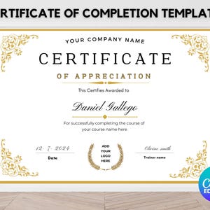 Può includere: Un modello di certificato bianco con decorazioni dorate e testo. Il certificato include le parole "Modello di certificato di completamento", "Certificato di apprezzamento" e "Daniel Gallego". Il logo Canva si trova nell'angolo in basso a destra.