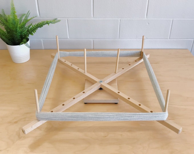 Collapsible Amishstyle Yarn Swift Jonathan Model Etsy