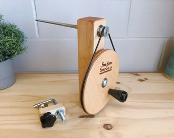 Handcrafted Maple Weavers' Shuttle Bobbin Winder (for use with bobbins, weaving loom and boat shuttle). Watch our demonstration video!