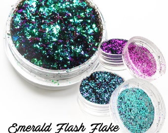 Emerald Flash Flake - Lumiere Lusters Color Shifting Chameleon Metallic Foil Art Pigment