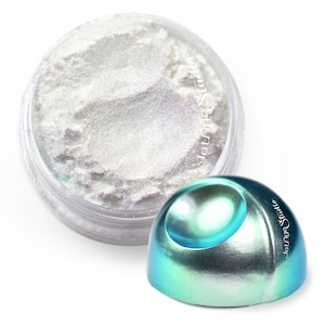 フロストブルー - イリュージョンカメレオンクロームウルトラファインパウダーがシルバーをスカイブルーに変化させます