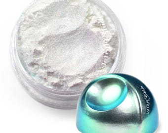 Frost Blue - Illusion Chameleon Chrome Ultra Fine Powder shifts Silver to Sky Blue