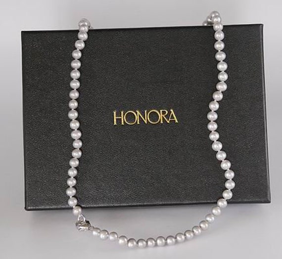 Freshwater Pearl Necklace