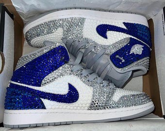 Blinged Rhinestone Jordan 1 Sneakers: Customized Authentic Nikes
