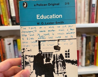 Educación de Lester Smith / Un libro vintage de Pelican en rústica