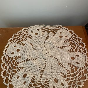 Ghostly Doily | crochet ghost doily | seasonal decor | halloween doily