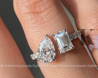 Toi et moi Moissanite Engagement Ring Emerald & Pear Moi et Toi engagement ring Two Stone Ring Art deco Ring Wedding Ring Diamond ring woman