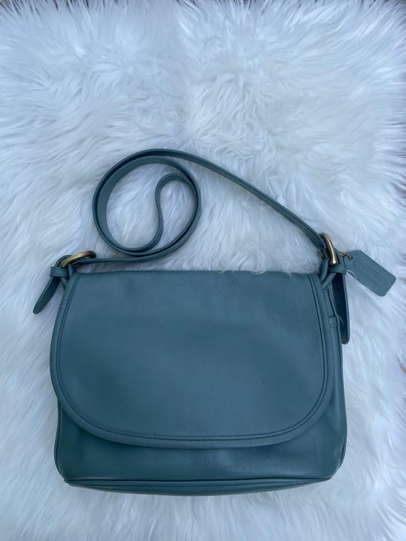 バッグ COACH Vintage Leather Crossbody Bag Blue s-l400.jpg