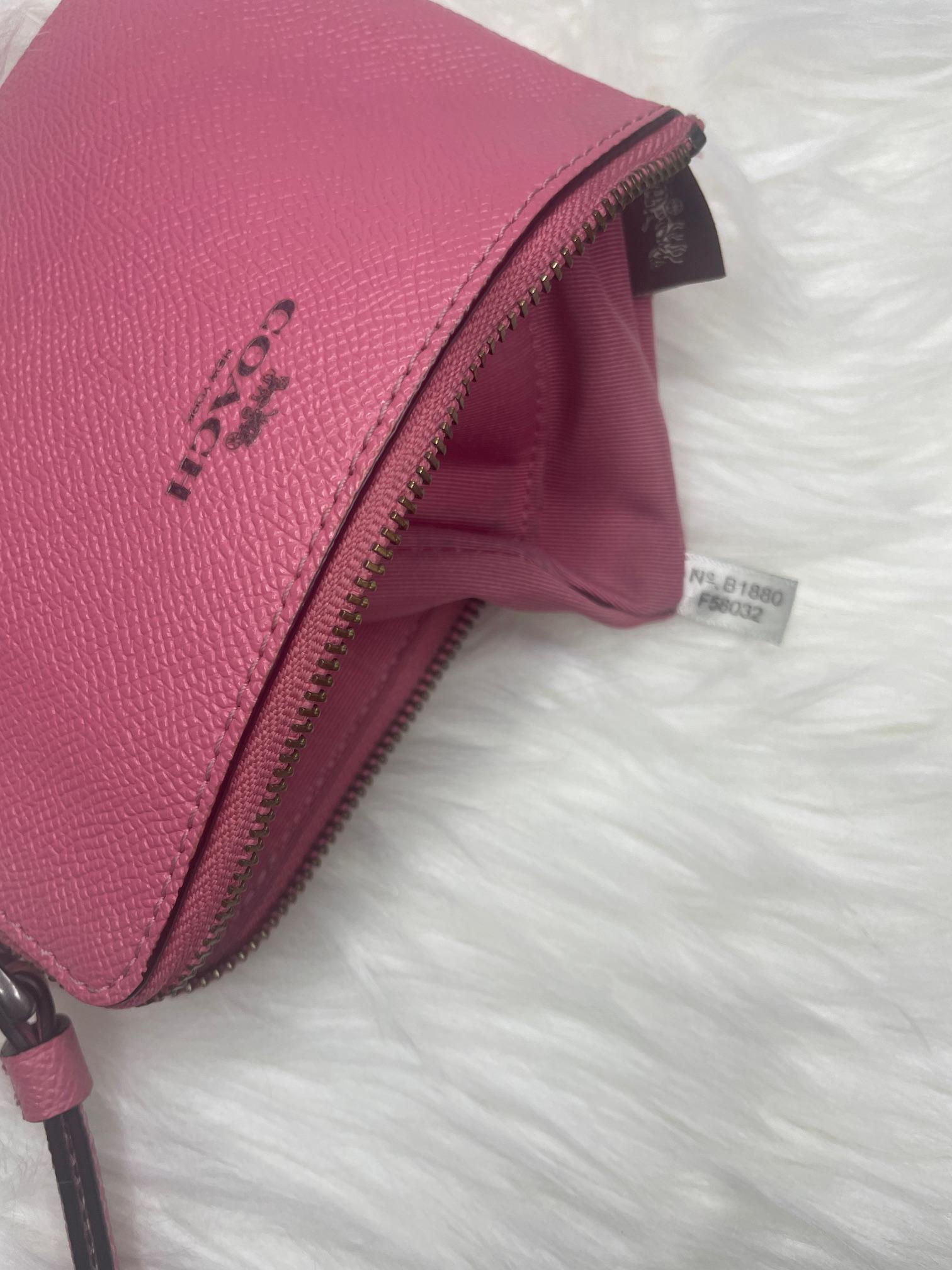 Coach Pink Pebbled Leather Corner Zip Wristlet F58032 - Etsy