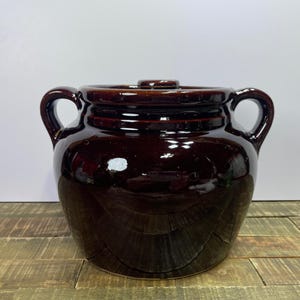 Vintage Brown Stoneware Bean Pot/Jug with Loop Handles and Lid