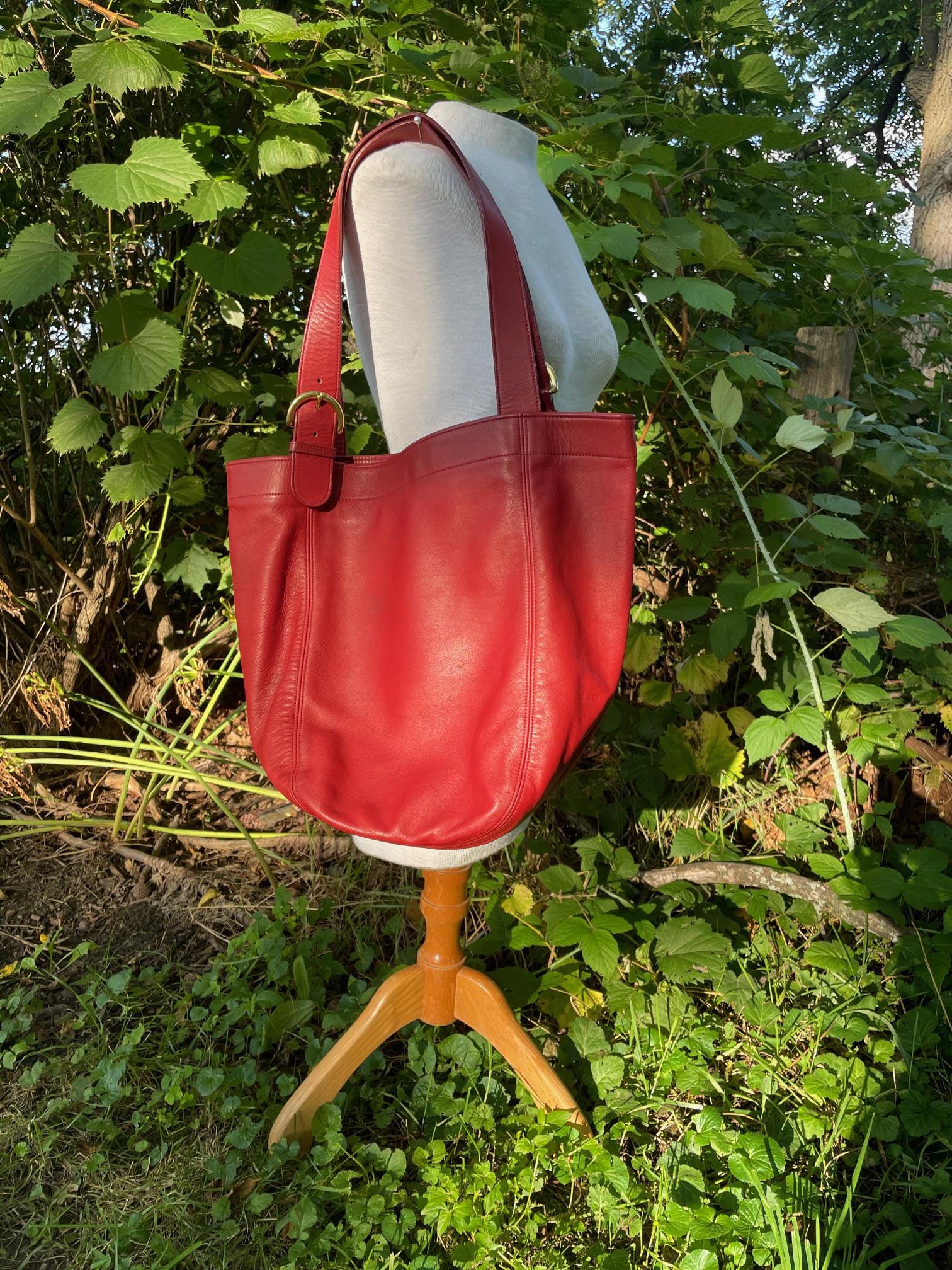 Vintage Red Coach Soho Bag With Original Hangtag and Brass 