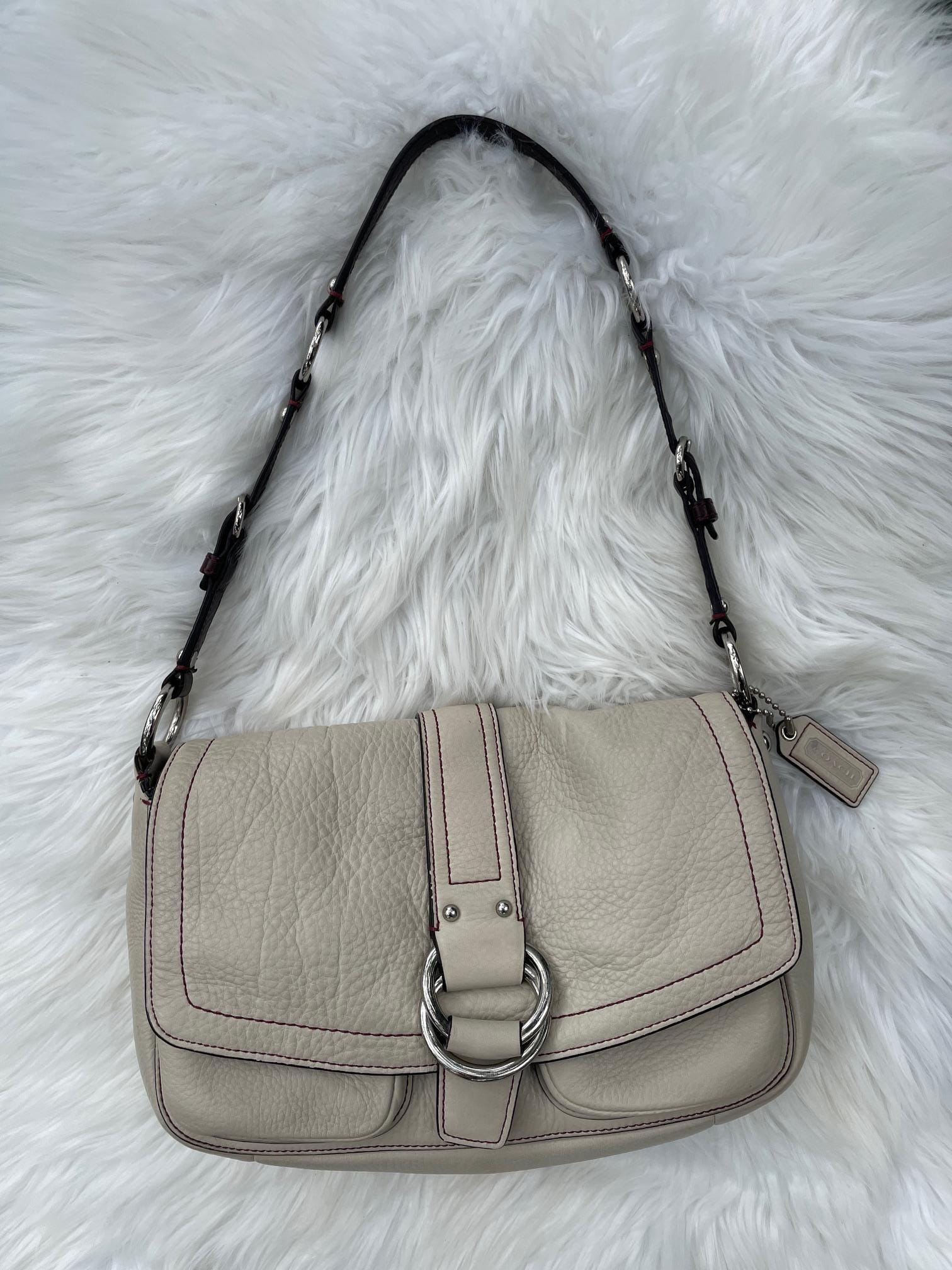 バッグ Vintage Coach Soho Signature Bag Gray Vintage Coach Soho Bag Gray Signature - メルカリ