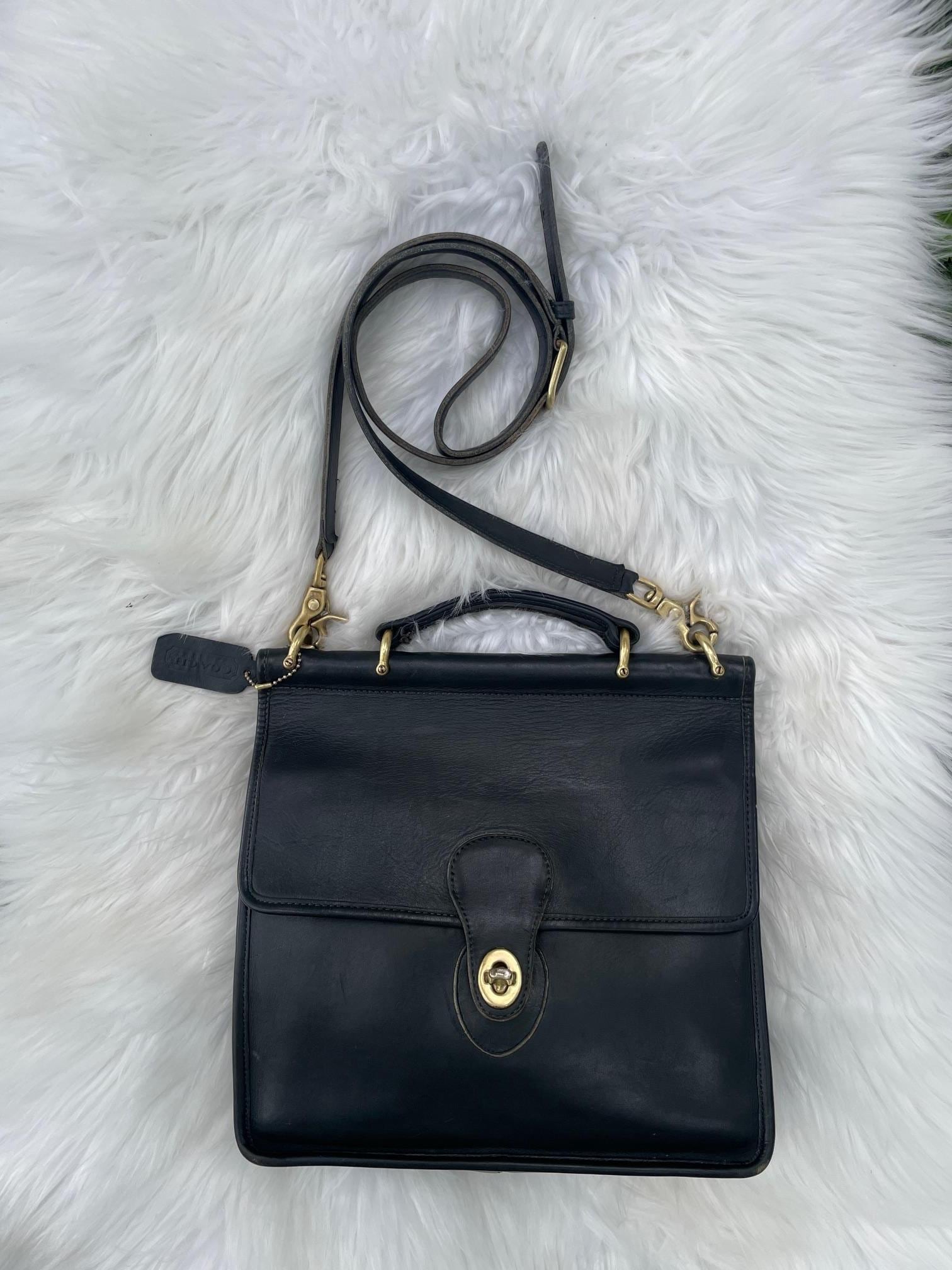 バッグ 00s old coach handbag black vintage 9924 Like New - Vintage Coach Casino Bag 9924 - Black With Brass