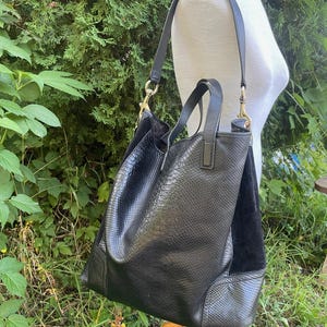 Coach Black Hadley Python Embossed XL Leather Tote with Original Hangtag - Number F30963
