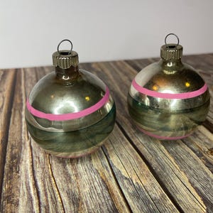 Vintage Shiny Brite Pink und Blau gestreifte Ornamente (2)