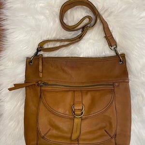 Vintage Fossil Brown Leather Crossbody/Shoulder Bag
